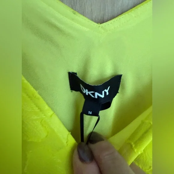 DKNY Clipped Jacquard Floral Dress - Picture 5 of 13